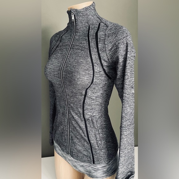 Lululemon Define Jacket Wing Mesh - Picture 4 of 12